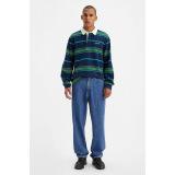 Outfit with Levi's 568 Loose Linen+ Denim Jeans Tailored Scholar on summer walk 2026