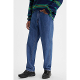 Outfit with Levi's 568 Loose Linen+ Denim Jeans Tailored Scholar on summer walk 2026