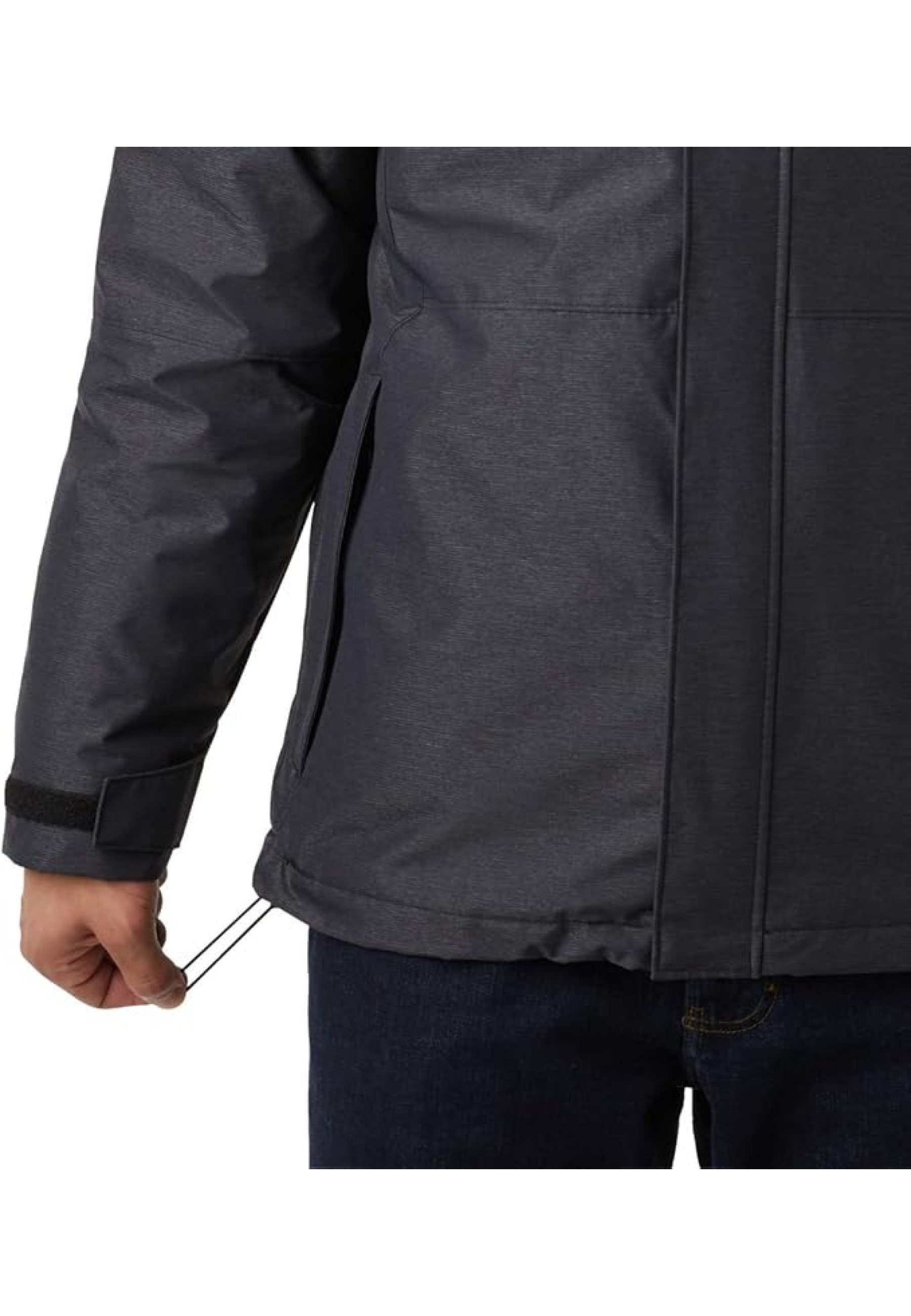 Образ с курткой Columbia Cloverdale Interchange Black и джинсами для активного отдыха 2025