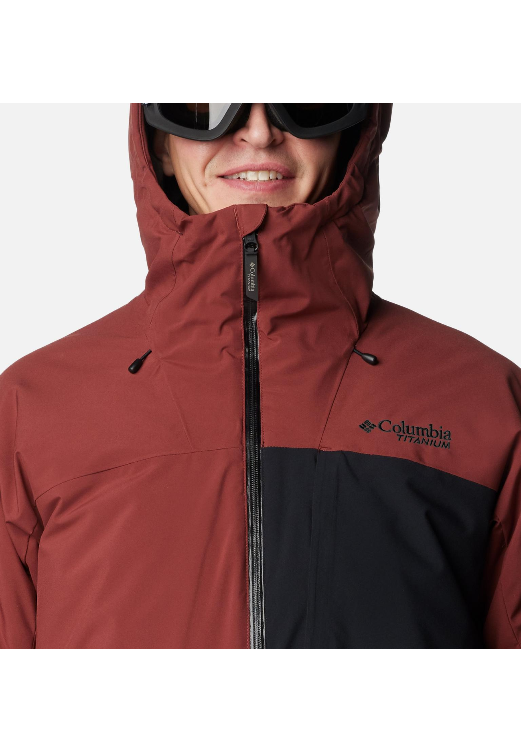 Образ з курткою Columbia Winter District III Waterproof Ski Jacket Spice Black на схилі 2026