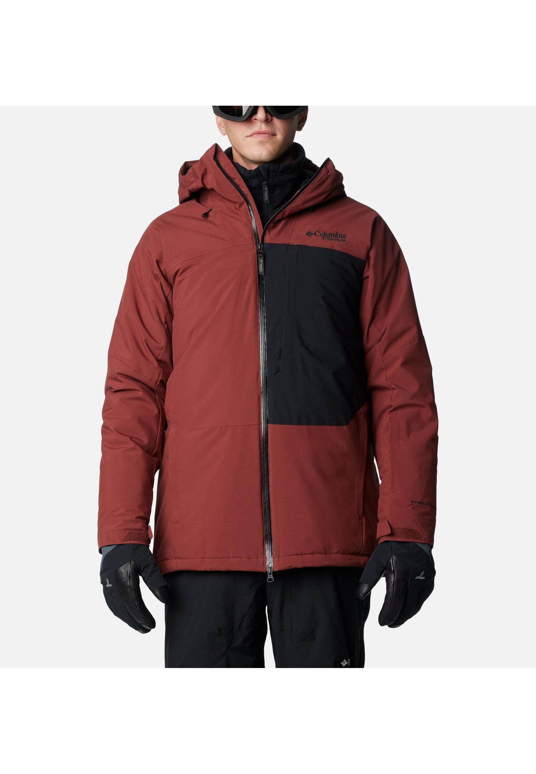 Образ з курткою Columbia Winter District III Waterproof Ski Jacket Spice Black на схилі 2026