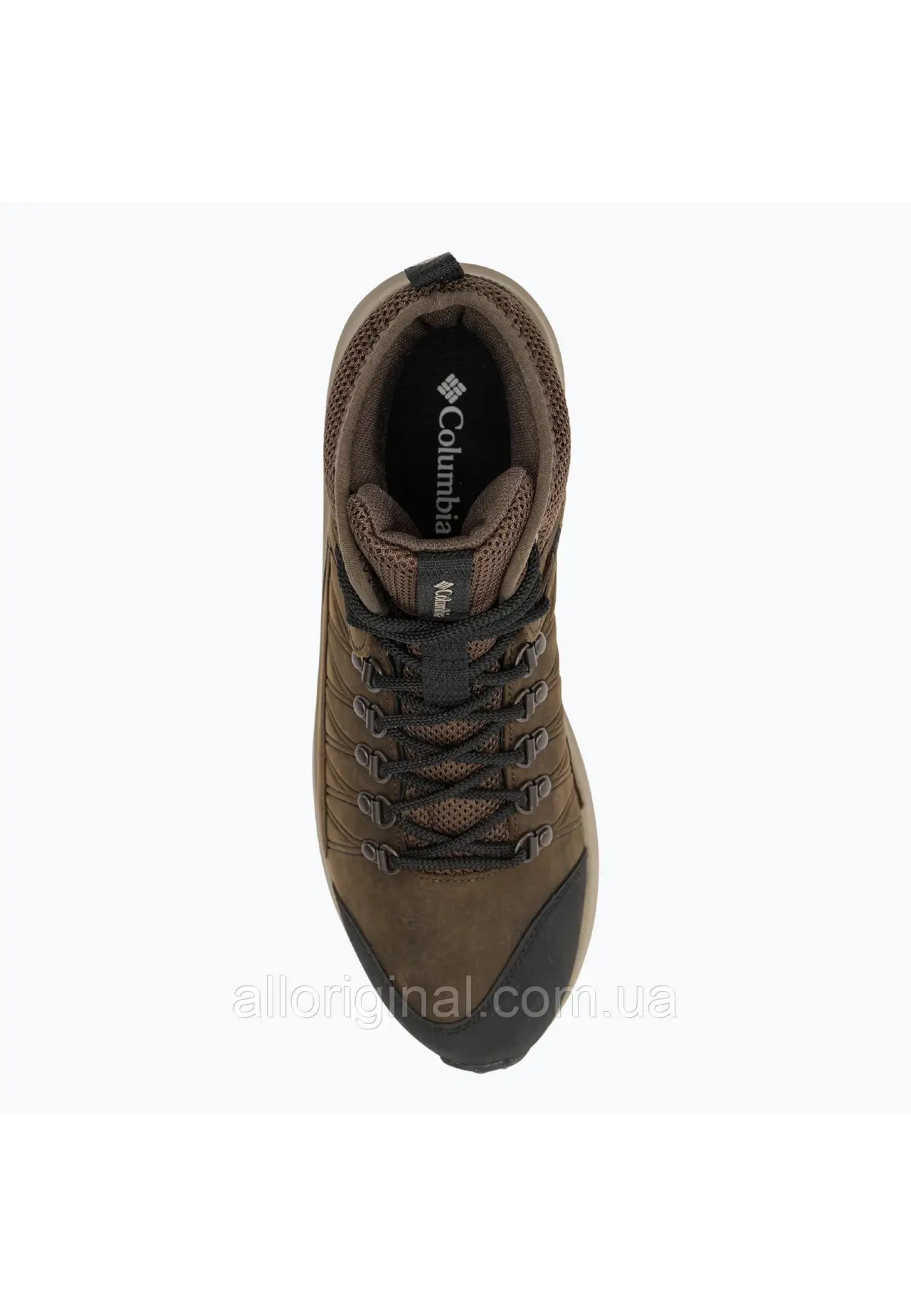 Outfit with Columbia Trailstorm Mid Waterproof Hiking Shoes Cordovan/Black and jeans for 2025 hiking