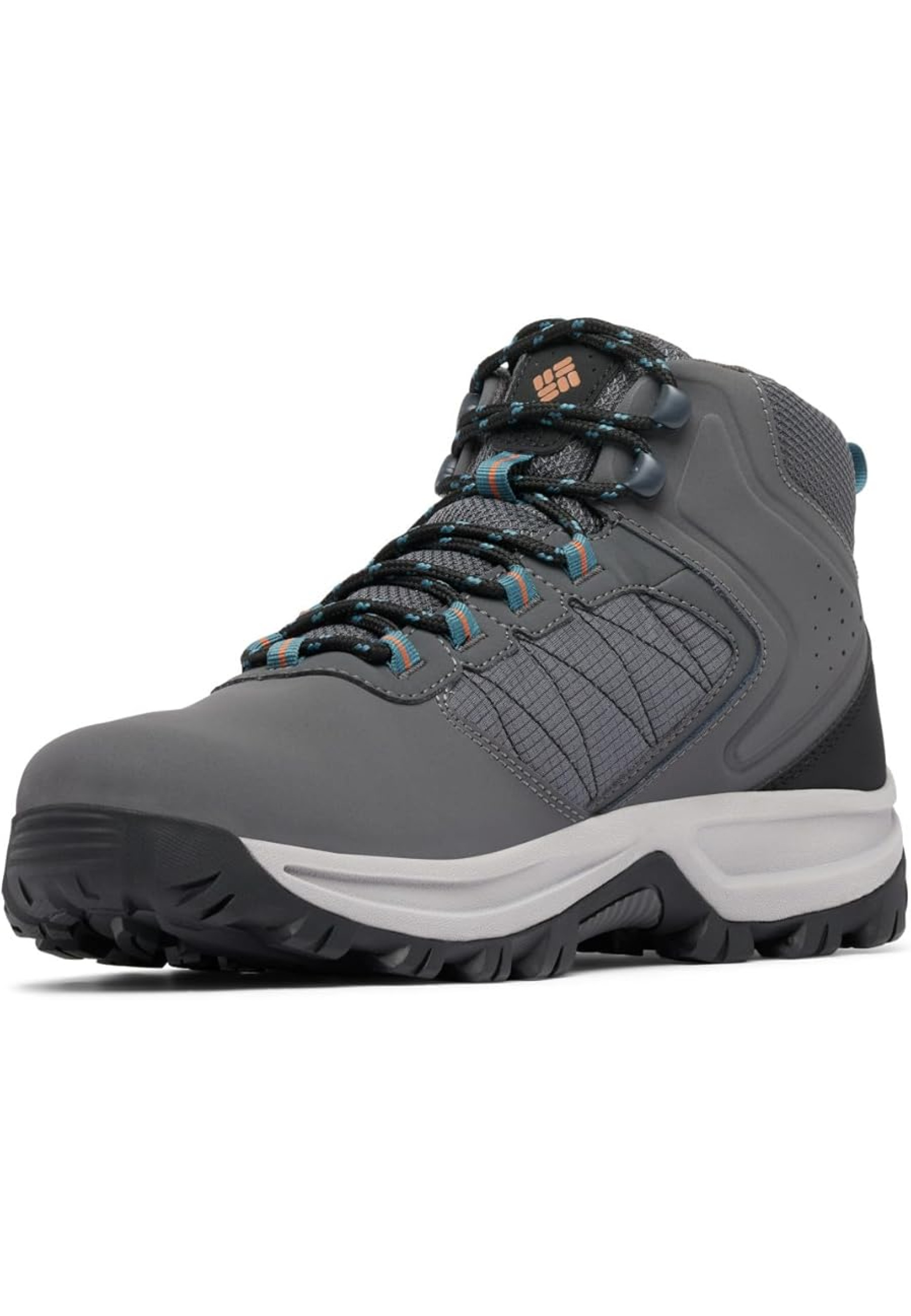 Образ з трекінговими черевиками Columbia Transverse Waterproof Dark Grey/Cloudburst та джинсами 2025