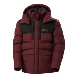 Outfit with Helly Hansen Explorer Puffy Jacket Dark Red and jeans for winter style 2026