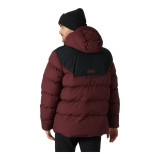 Outfit with Helly Hansen Explorer Puffy Jacket Dark Red and jeans for winter style 2026