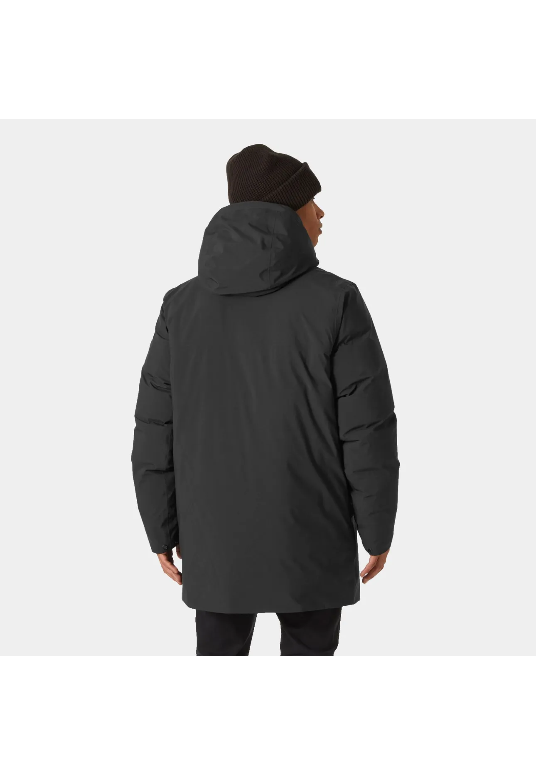 Образ с курткой Helly Hansen Urban Pro Helly Tech Down Coat Black и джинсами для урбан стиля 2026