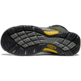 Hiking outfit with KEEN Revel III Mid Waterproof Magnet/Tawny Olive boots in mountains 2026