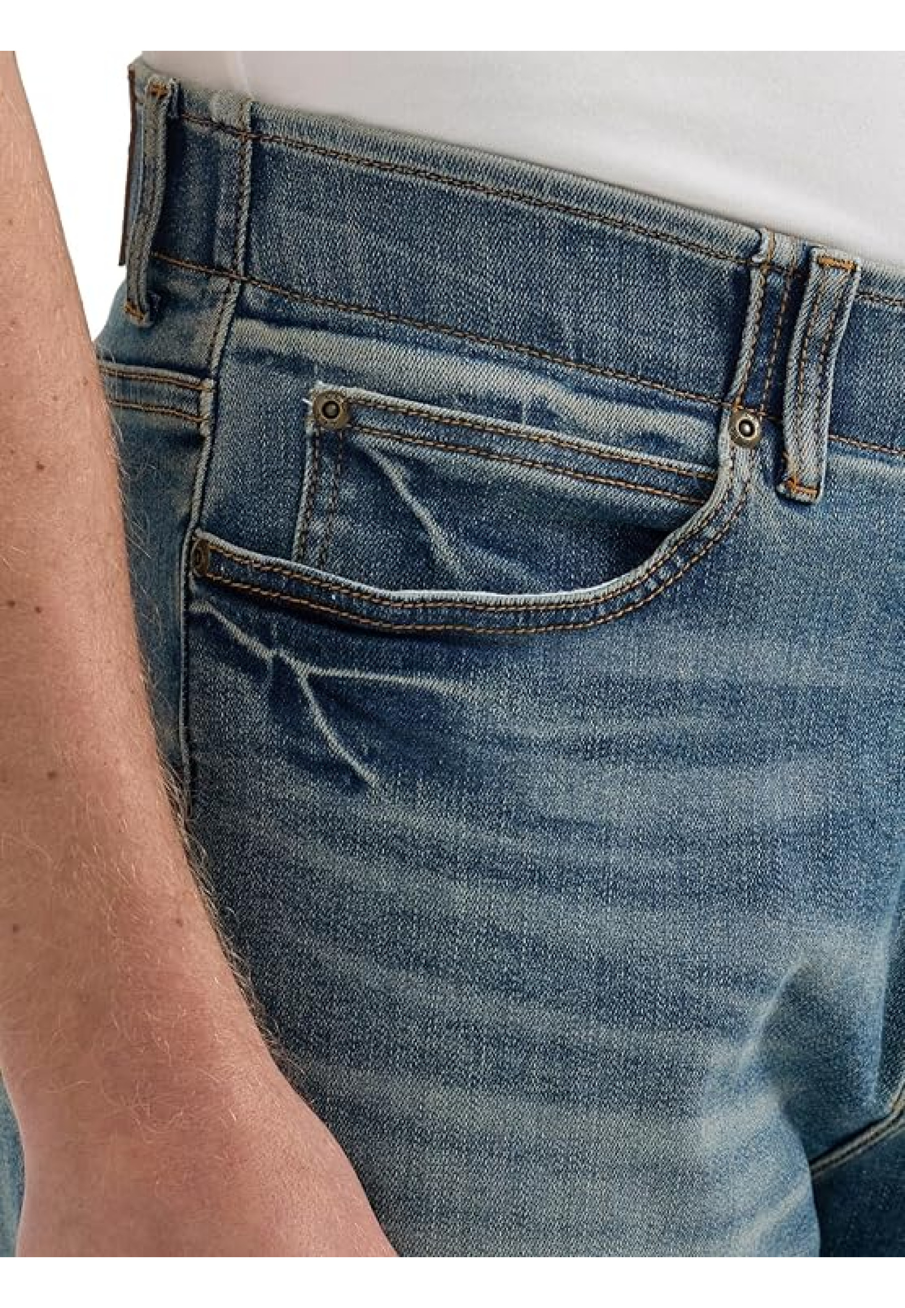lee-mens-extreme-motion-relaxed-straight-jean-zone-112354095
