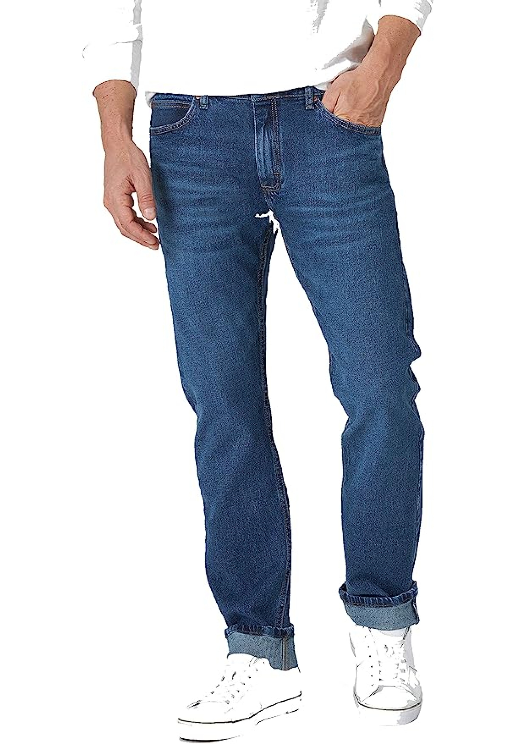 Outfit with Lee Legendary Slim Straight Indy jeans and shoes 2025