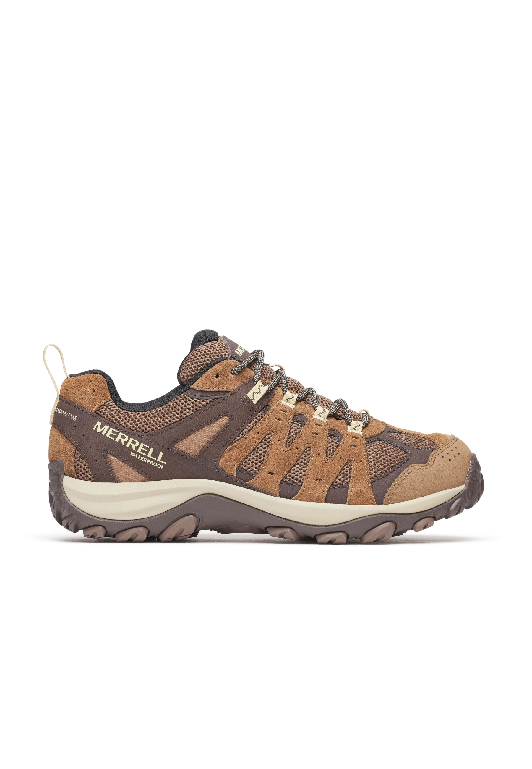 Outfit with Merrell Accentor 3 Waterproof Hiker Boots Mocha and jeans for trekking 2026