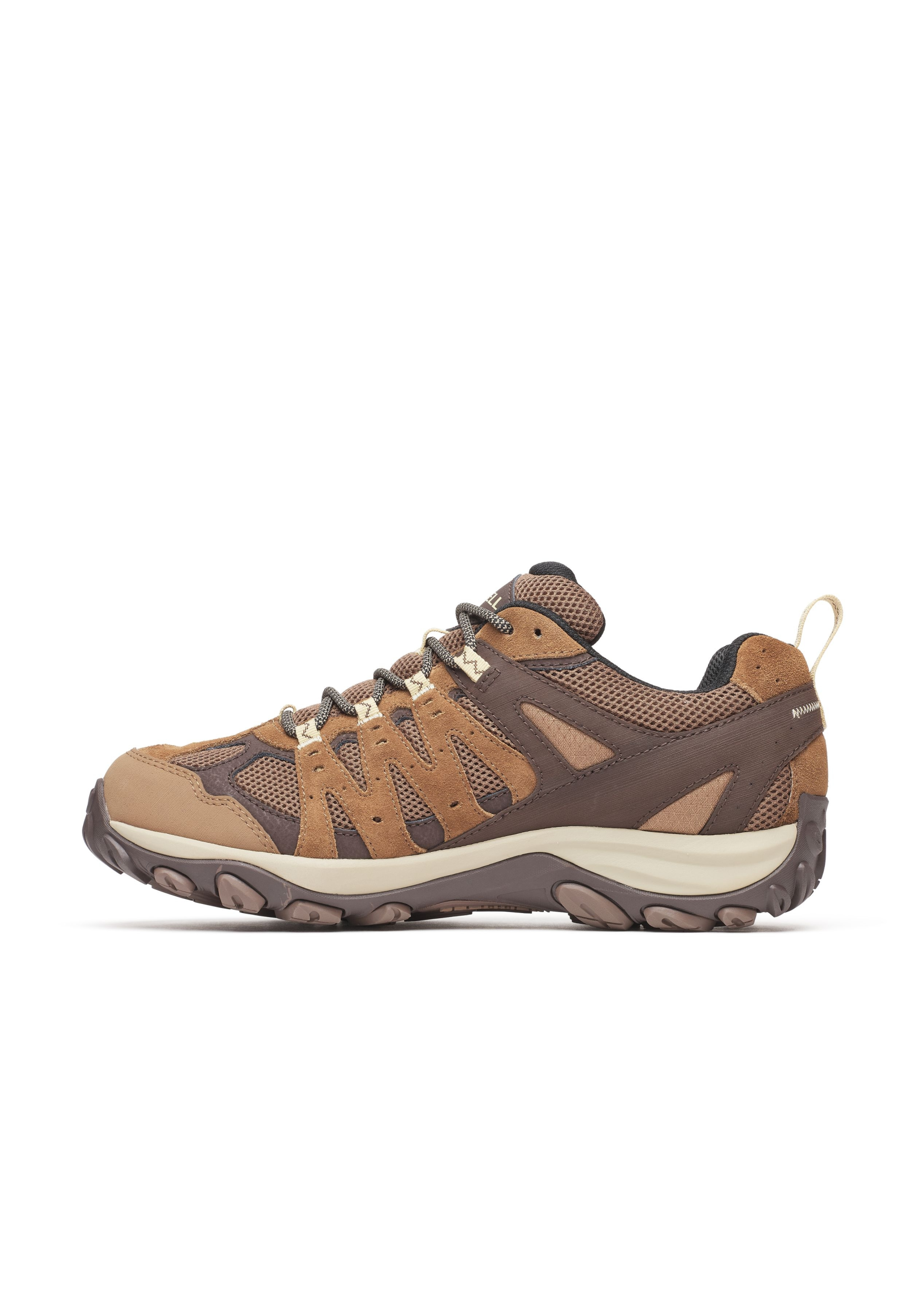 Outfit with Merrell Accentor 3 Waterproof Hiker Boots Mocha and jeans for trekking 2026