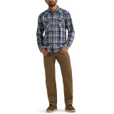 Wrangler Iconic Denim Regular Fit Snap Shirt Midnight Navy in casual outfit