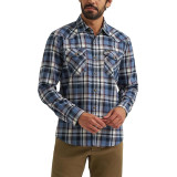 Wrangler Iconic Denim Regular Fit Snap Shirt Midnight Navy in casual outfit