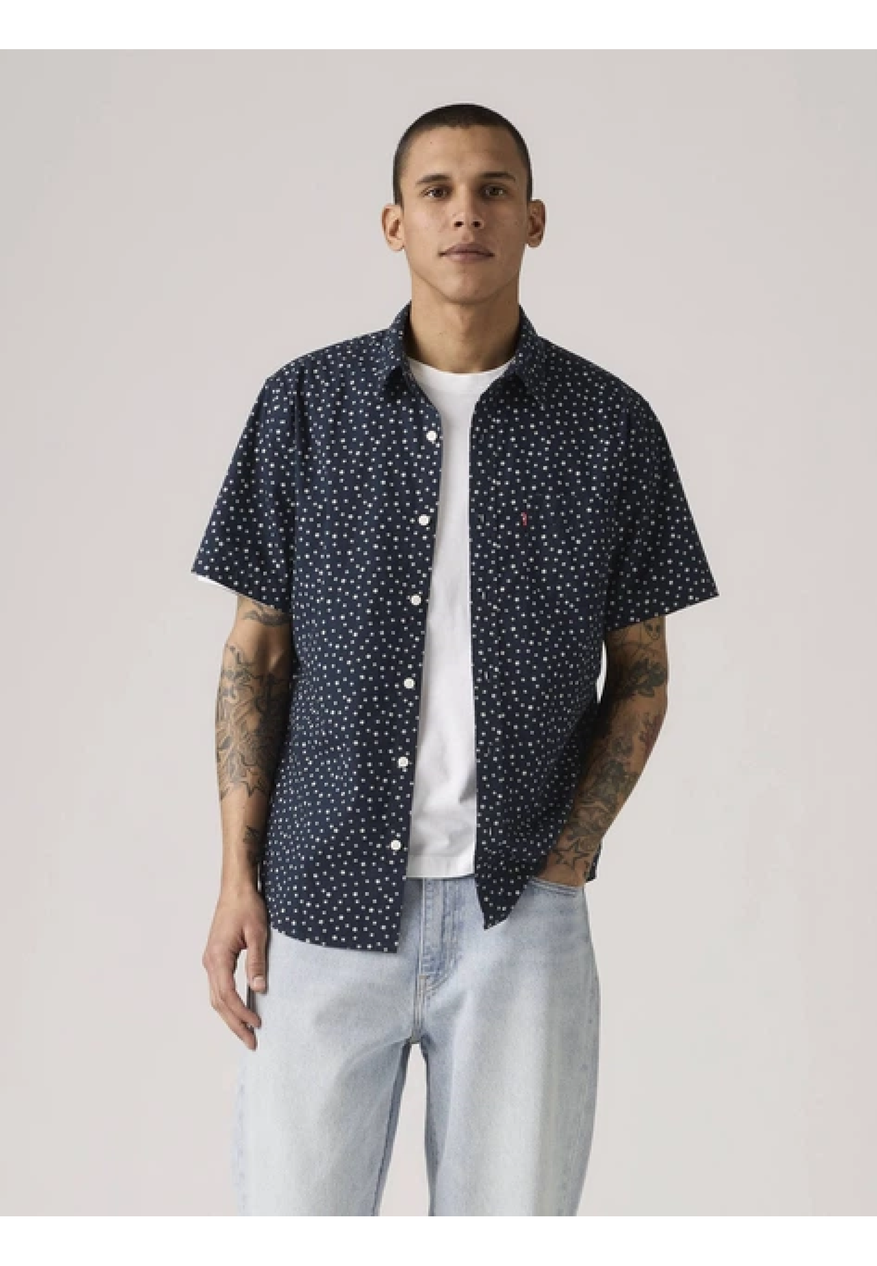 Мужская сорочка Levi's Short-sleeve Classic Standard Fit Kieran Geo Print Navy Blazer - Blue в casual образе