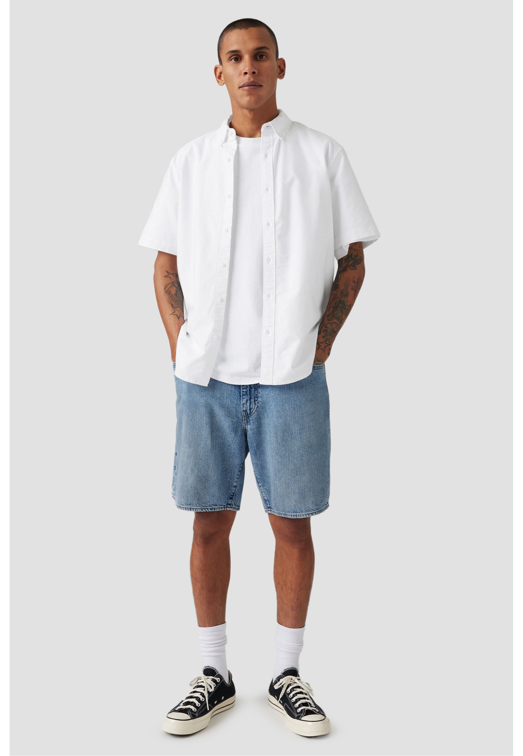 Мужские шорты Levi's 468 Loose 9" Light Jog в активном летнем образе