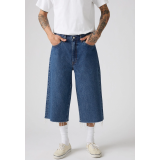 Образ с джинсовыми шортами Levi's 478 Baggy Capri Song Of The Year на летней прогулке 2026