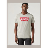 Чоловіча футболка Levi's Logo Classic T-shirt Grey у повсякденному образі з джинсами