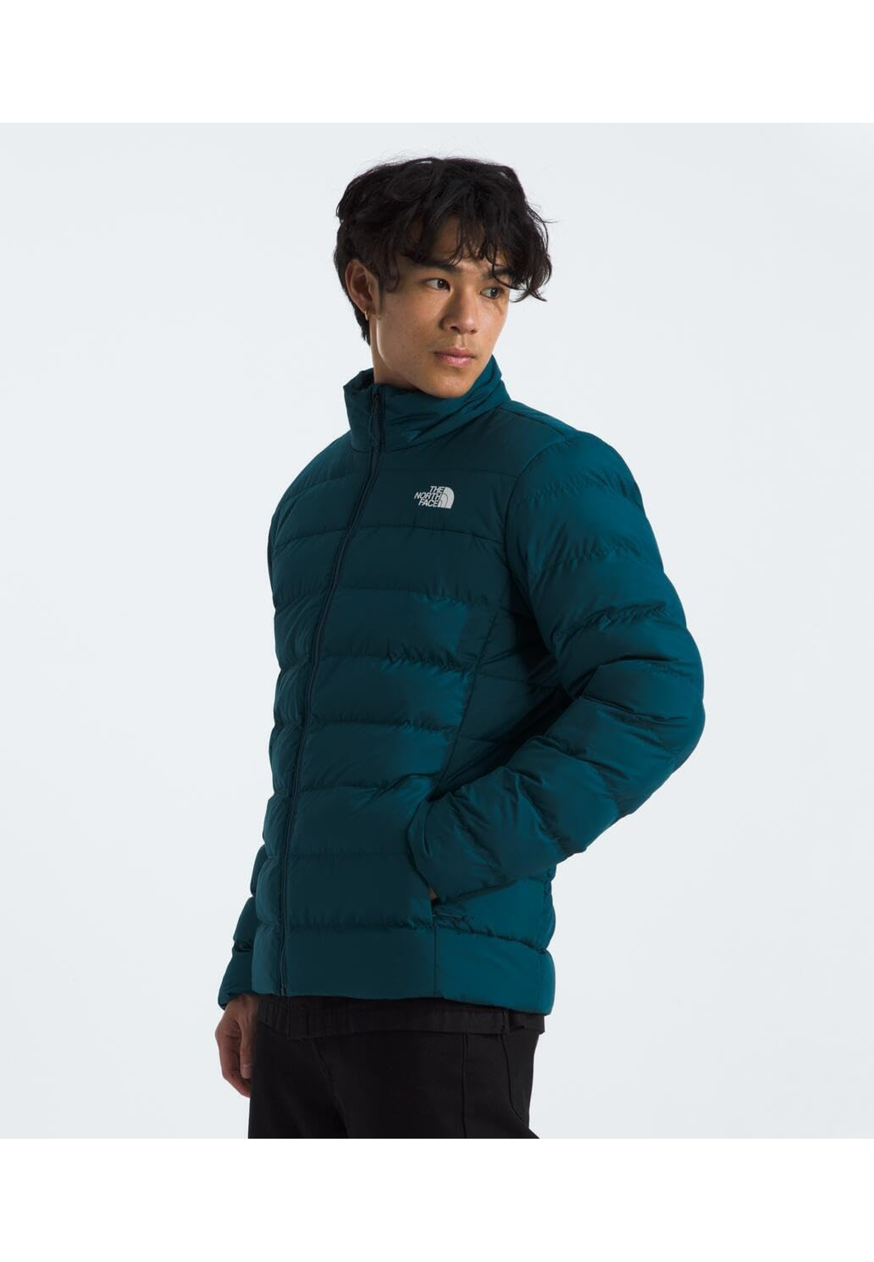 Outfit with The North Face Aconcagua 3 Jacket Midnight Petrol on winter walk 2026