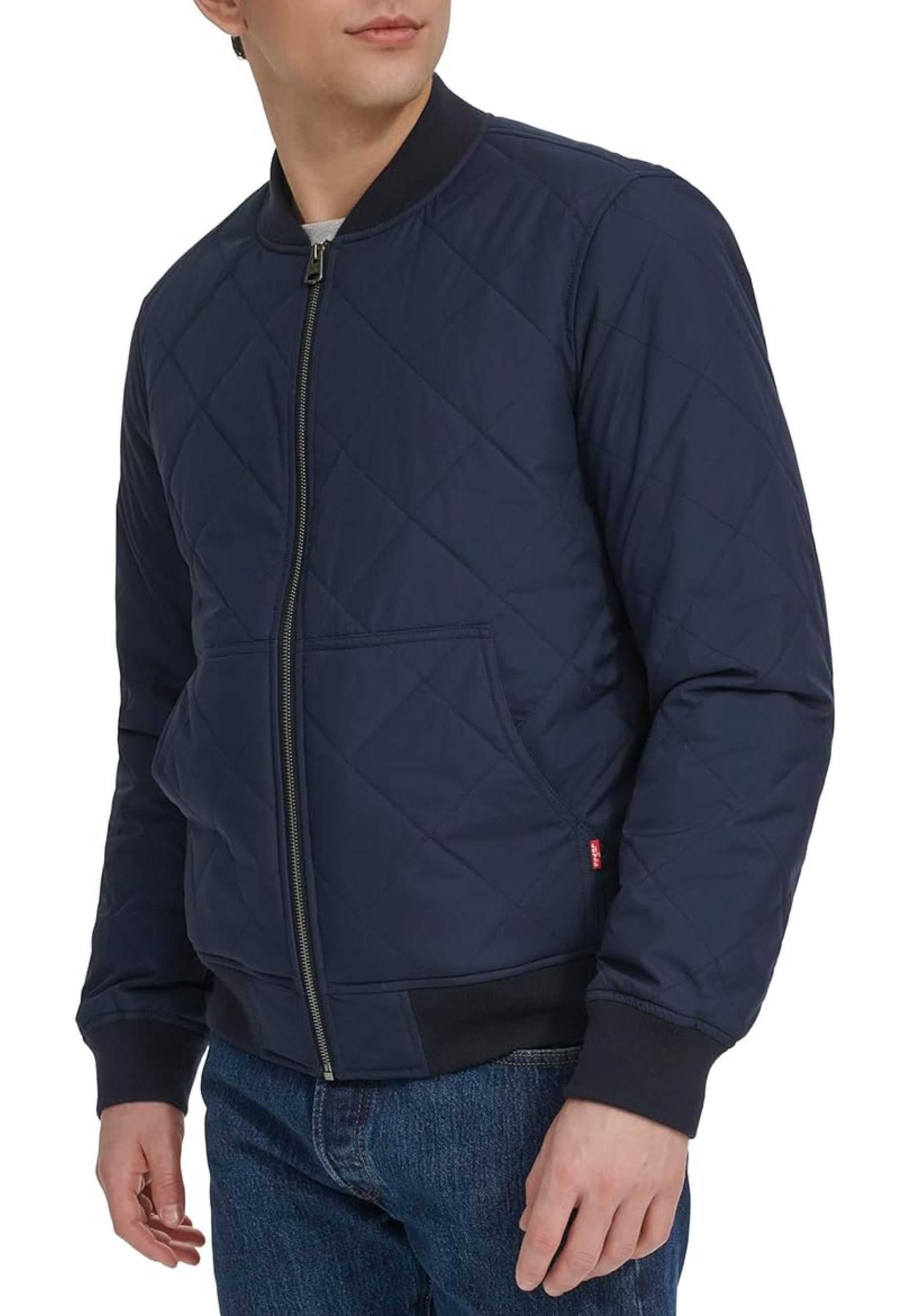 Чоловіча куртка Levi's Diamond Quilted Bomber Jacket Navy Patch Pocket у міському образі
