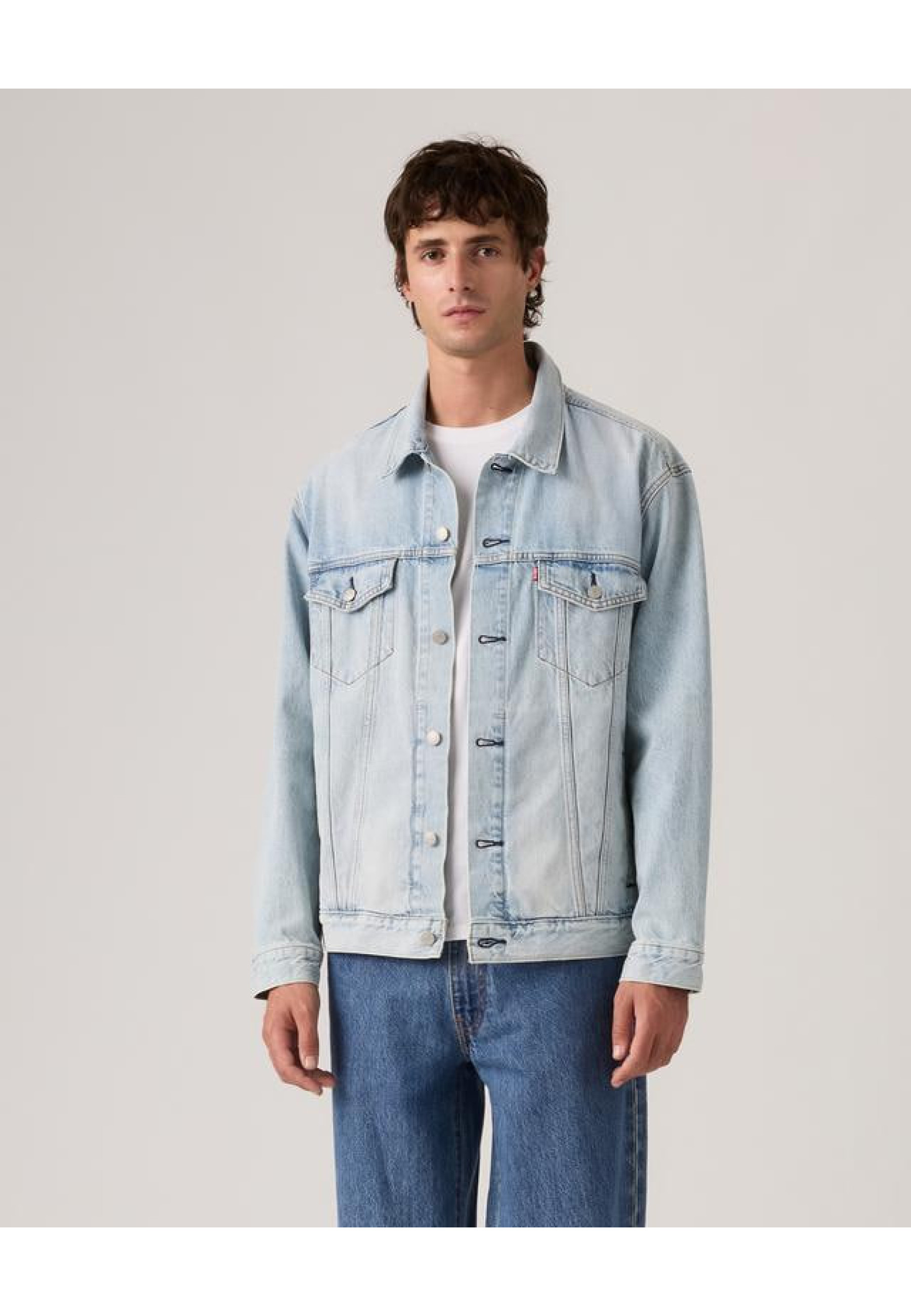 Levi's Relaxed Fit Trucker Jacket Into The Light Light Wash A57820112 men's denim jacket