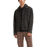 Образ з курткою Levi's Relaxed-Fit Trucker Jacket Black на міській прогулянці 2026