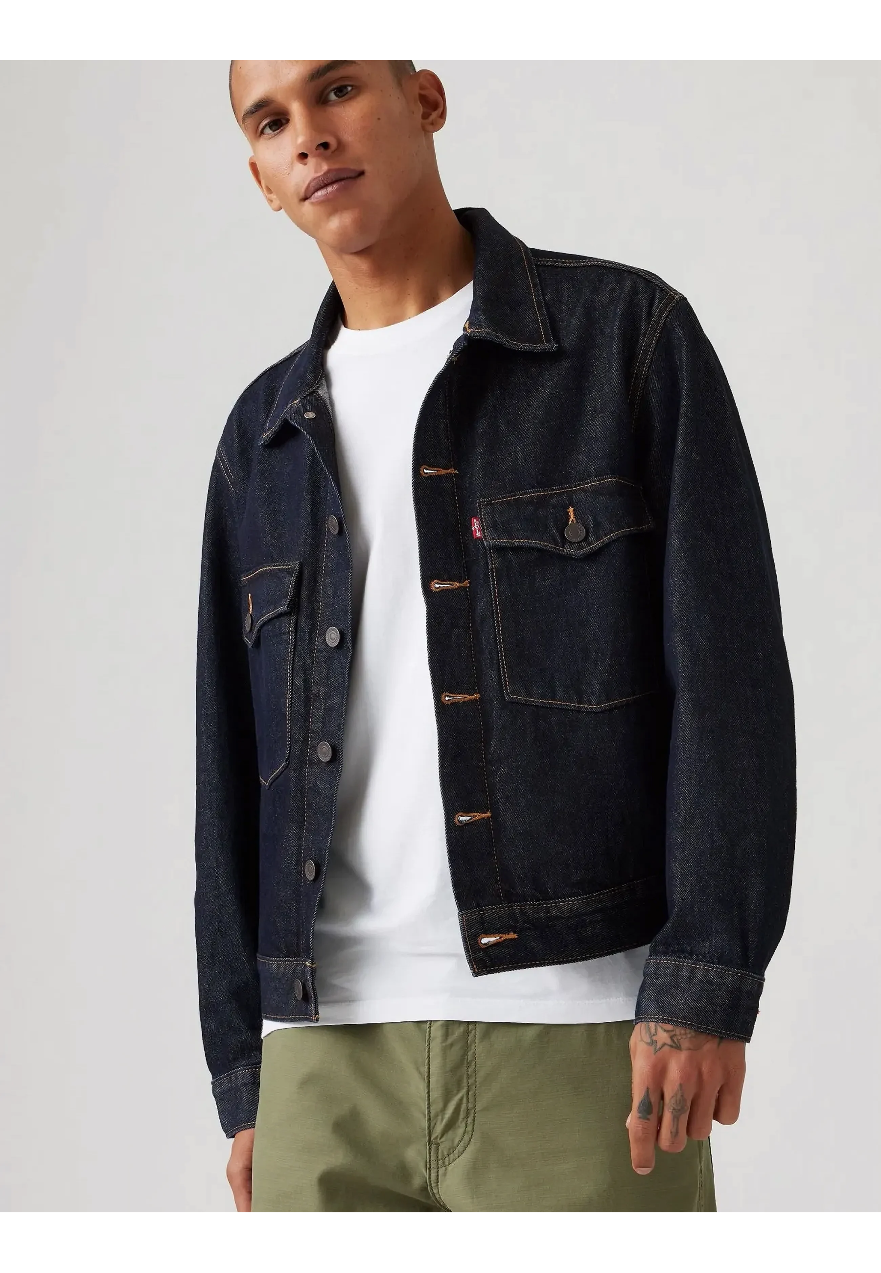 Чоловіча куртка Levi's Trucker EMBARCADERO STATION RINSE в кольорі RINSE