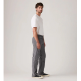 Образ з джинсами Levi’s 505 Regular Corduroy Smoked Pearl на осінній прогулянці 2026