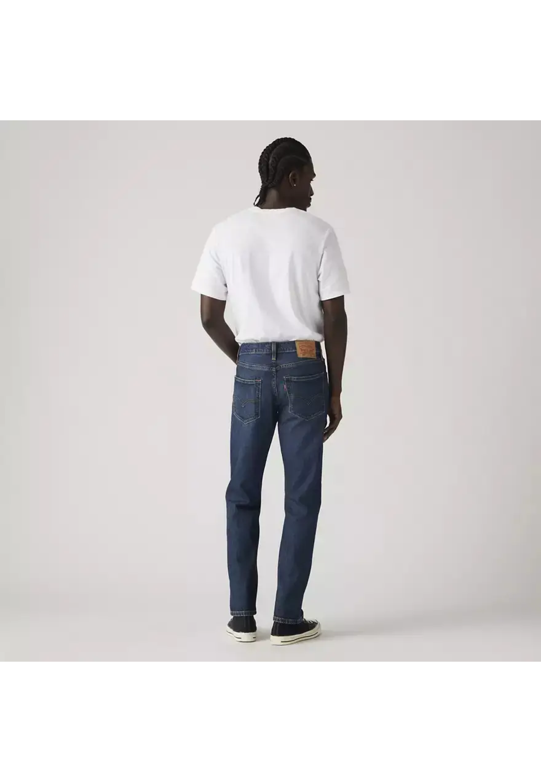 Чоловічі джинси Levi's 502 Taper Fit Blue Expanse у міському casual образі