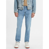 Мужские джинсы Levi's 502 Davie Ivy глубокого зеленого цвета на модели