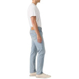 Levi's 502 Taper Performance Cool Men's Jeans Iceberg Cool Style #295071778 на моделі в міському середовищі