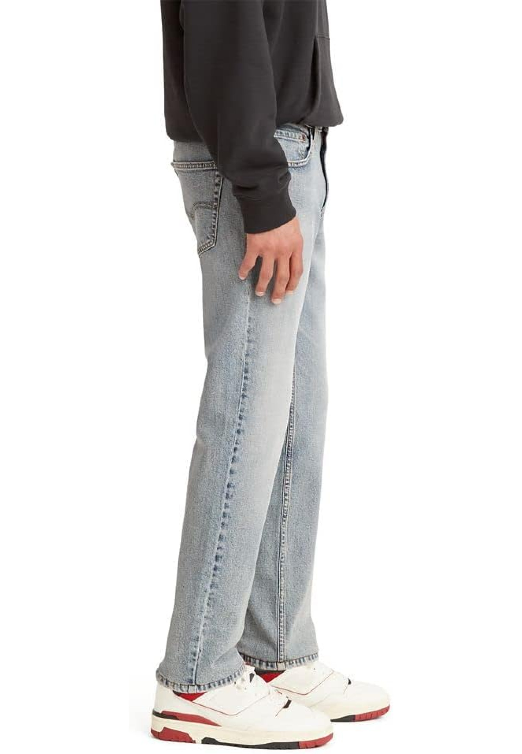 Мужские джинсы Levi's 511 Slim Fit Everyday Authentic в городском образе