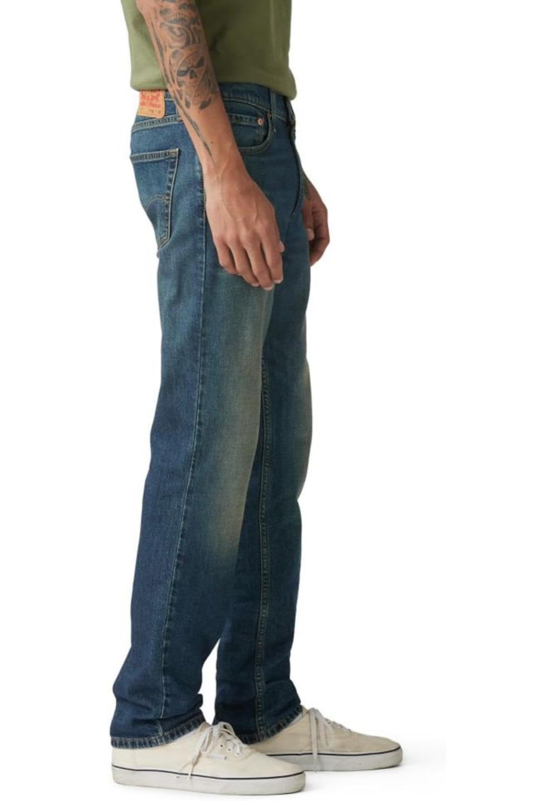 Образ з джинсами Levi's 511 Slim Fit Hard Edge та взуттям 2025