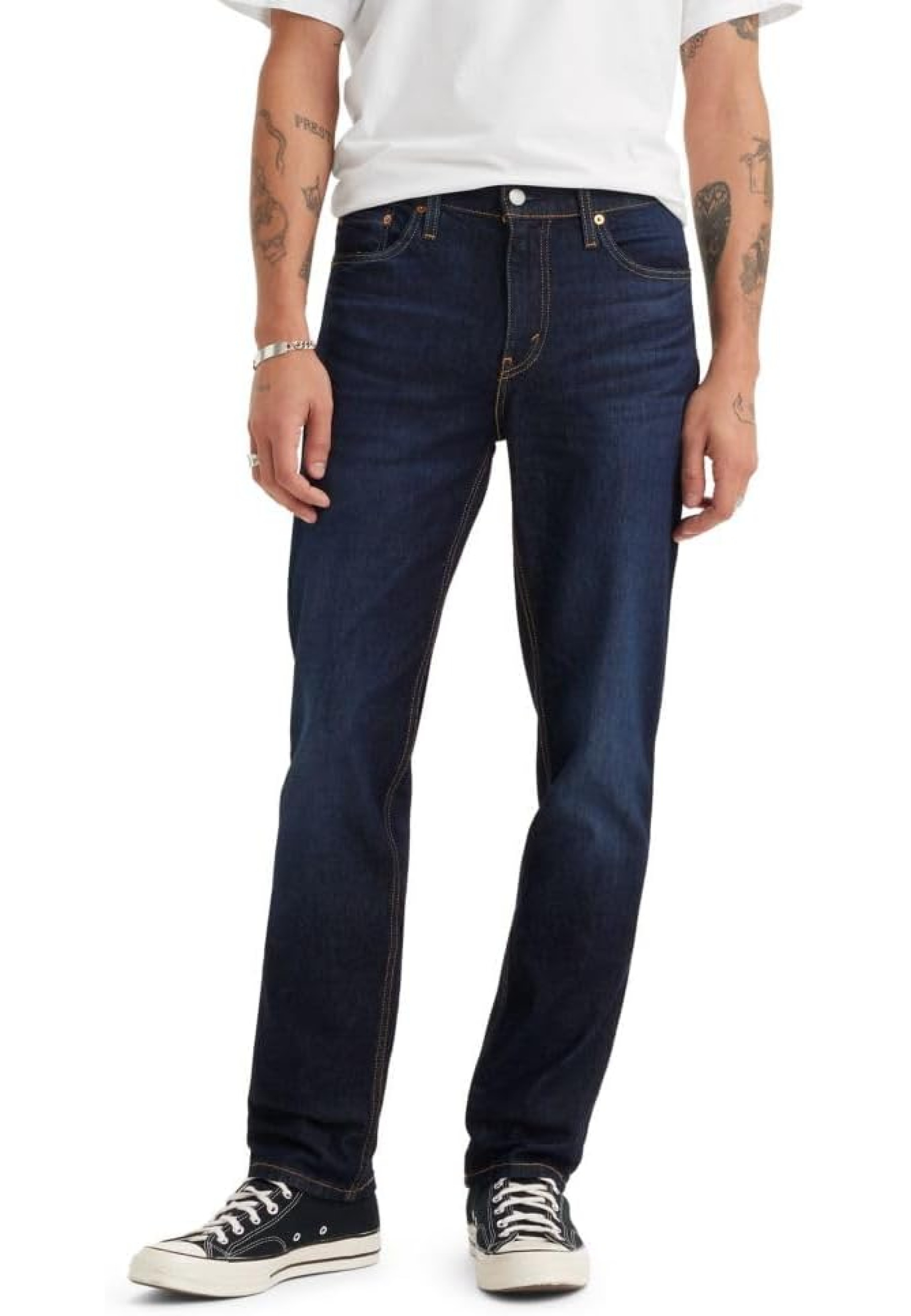 Образ з джинсами Levi's 511 Slim Fit Myers Crescent Medium Wash Stretch та кросівками для урбан-стилю 2026