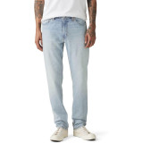 Levi's 511 Slim Fit Jeans Open Doors in urban casual outfit