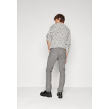 Образ з джинсами Levi's 511 Slim Fit Corduroy Pewter Grey та курткою 2025