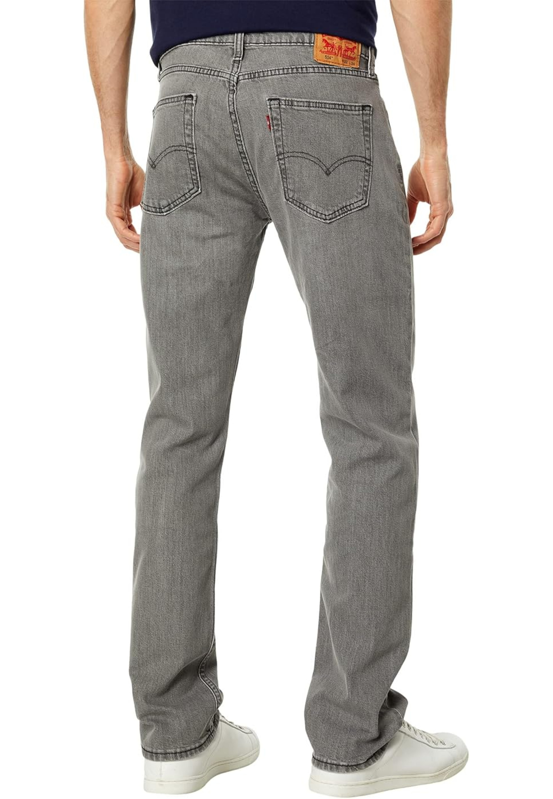 Образ с джинсами Levi's 514 Straight Foggy Mist Coated Adv и кроссовками Merrell для активного стиля 2026