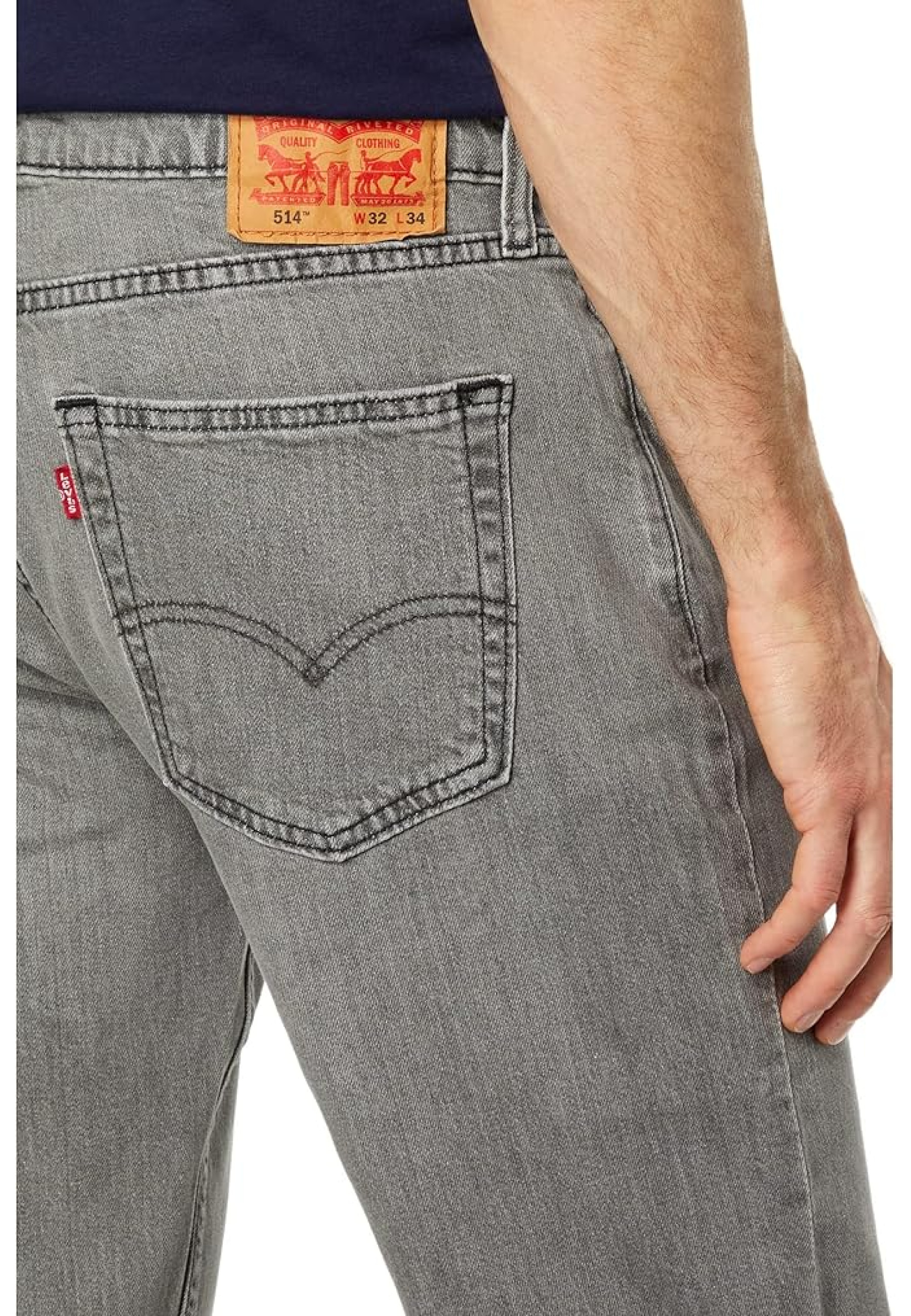 Образ с джинсами Levi's 514 Straight Foggy Mist Coated Adv и кроссовками Merrell для активного стиля 2026