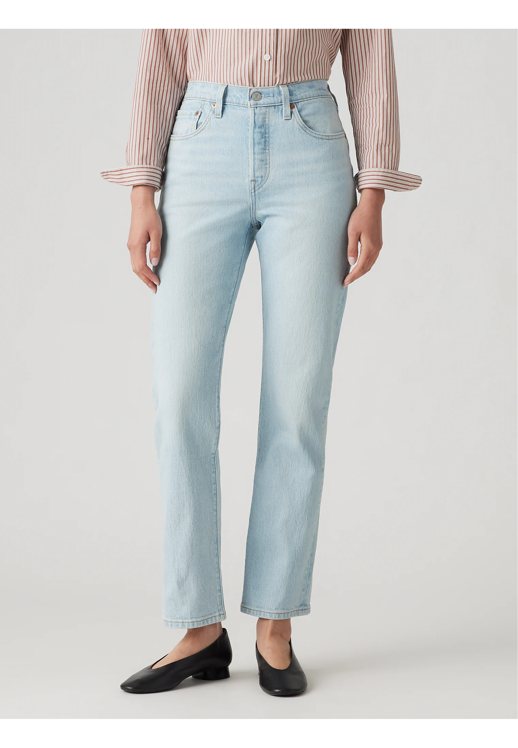 Женские джинсы Levi's 501 Original Fit Wow Me Over в повседневном образе