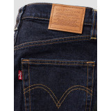 Образ з жіночими джинсами Levi's Low Pro Reign Of The Rinse Dark Wash 2026