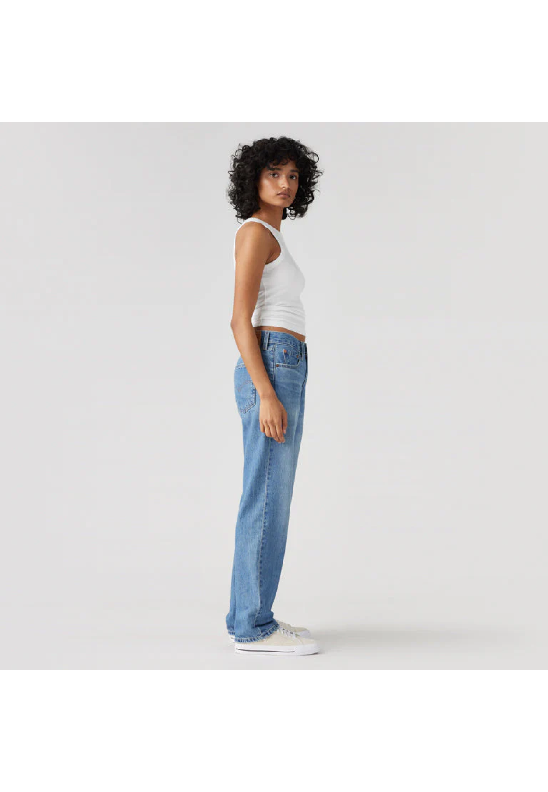 Образ з джинсами Levi's Low Pro Lightweight Rough Diamond та топом для casual стилю 2026