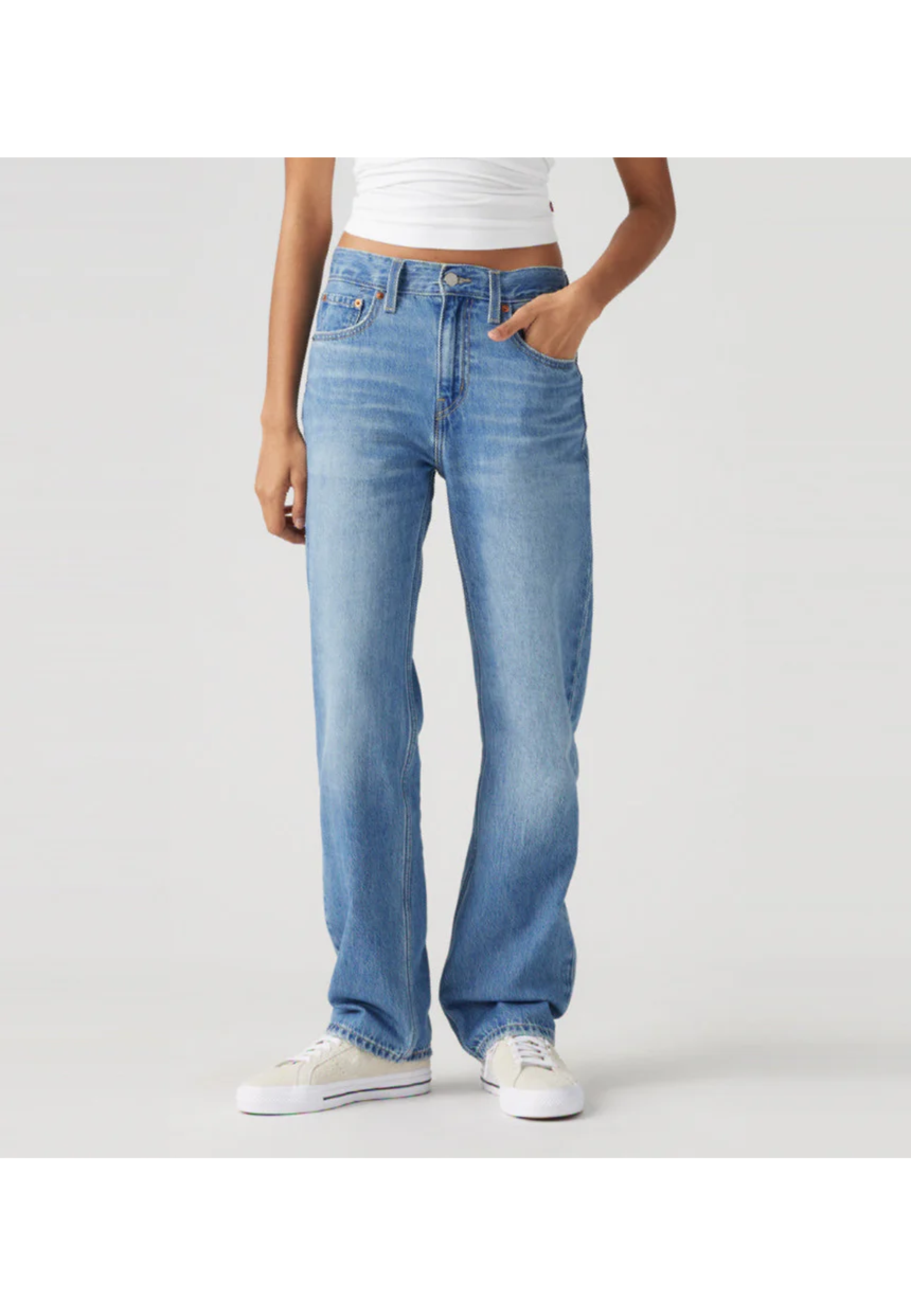 Образ з джинсами Levi's Low Pro Lightweight Rough Diamond та топом для casual стилю 2026