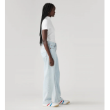 Levi's Low Pro Lightweight Women's Jeans Right Over Light Wash in casual outfit