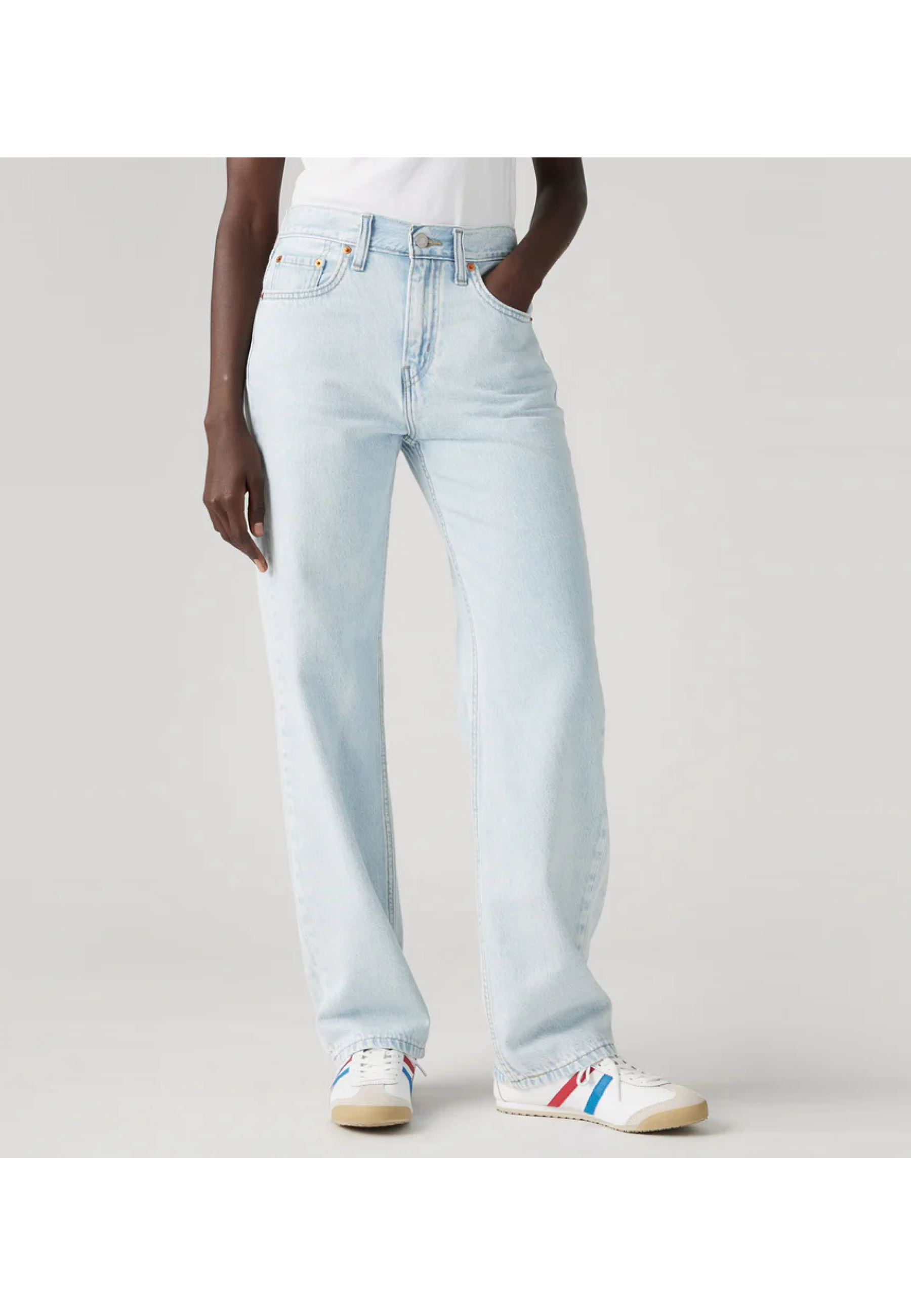 Levi's Low Pro Lightweight Women's Jeans Right Over Light Wash in casual outfit